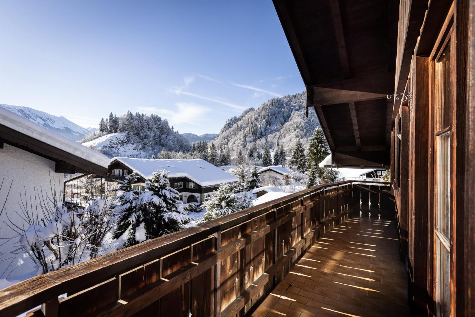 Ferienwohnungen Oberstdorf Schwartges Esterno foto